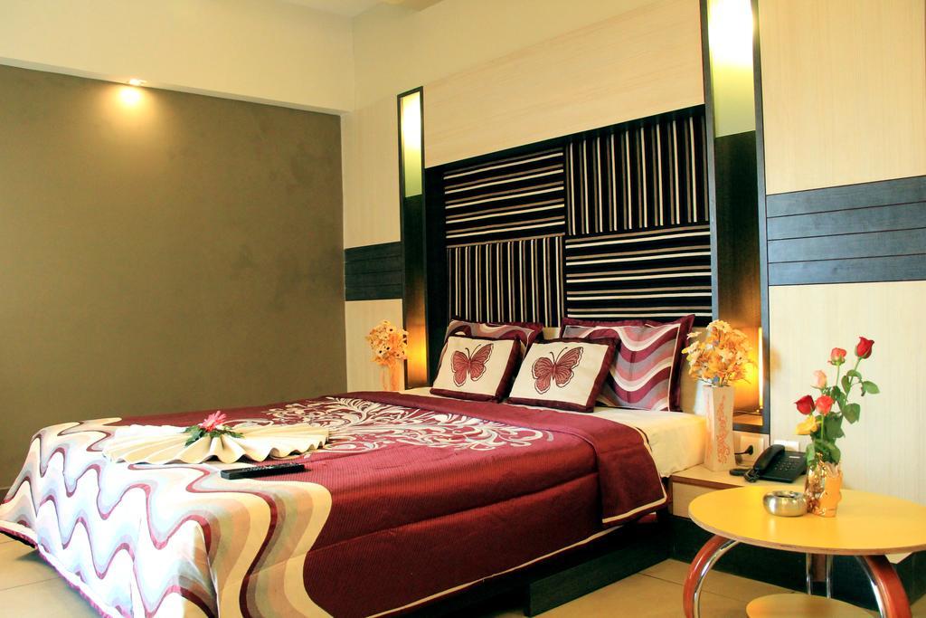 Hotel Sun Park Пондичерри Номер фото
