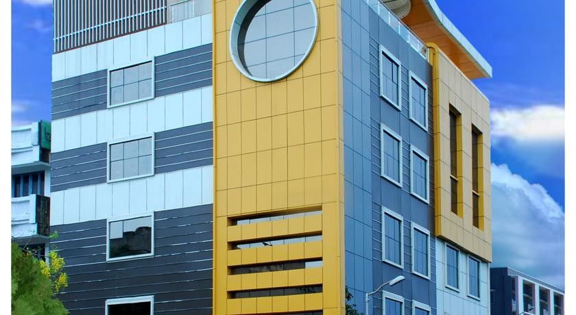 Hotel Sun Park Пондичерри Экстерьер фото