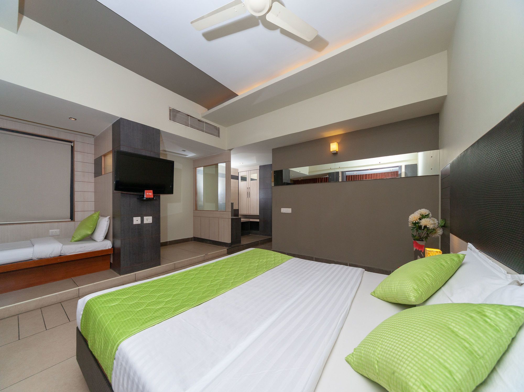 Hotel Sun Park Пондичерри Экстерьер фото